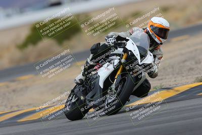 media/Jan-14-2023-SoCal Trackdays (Sat) [[497694156f]]/Turn 4 Set 2 (1030am)/